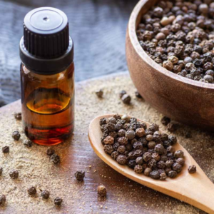 Essential oils Black pepper oil exports from India – Premium Piper nigrum oil